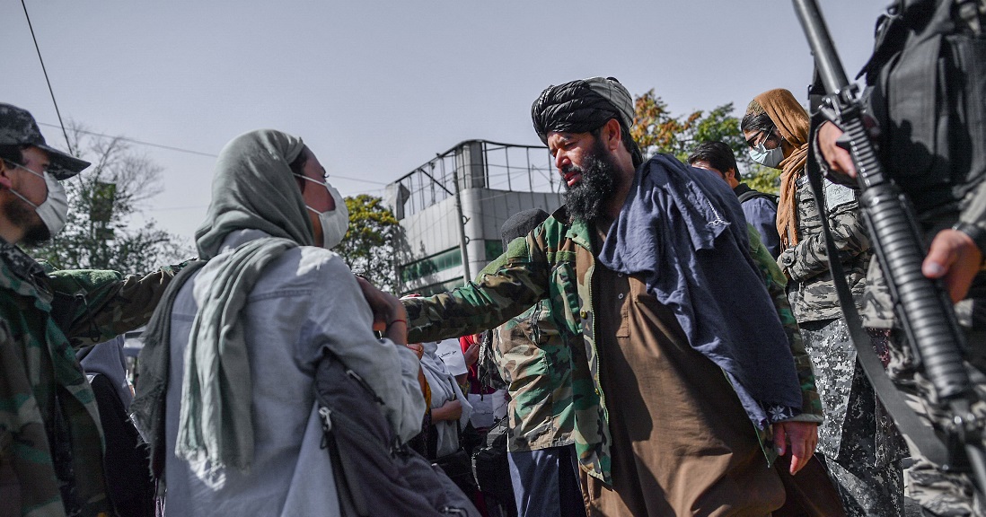 Talibans krig mod kvinder bør efterforskes som en forbrydelse mod menneskeheden