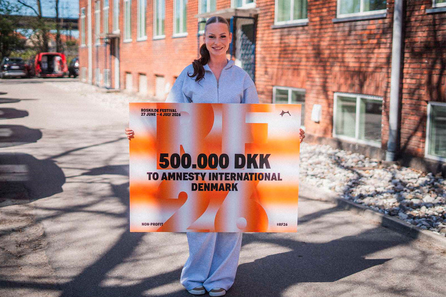 Tessa vælger Amnesty som modtager af Roskilde Festivals Orange Donation
