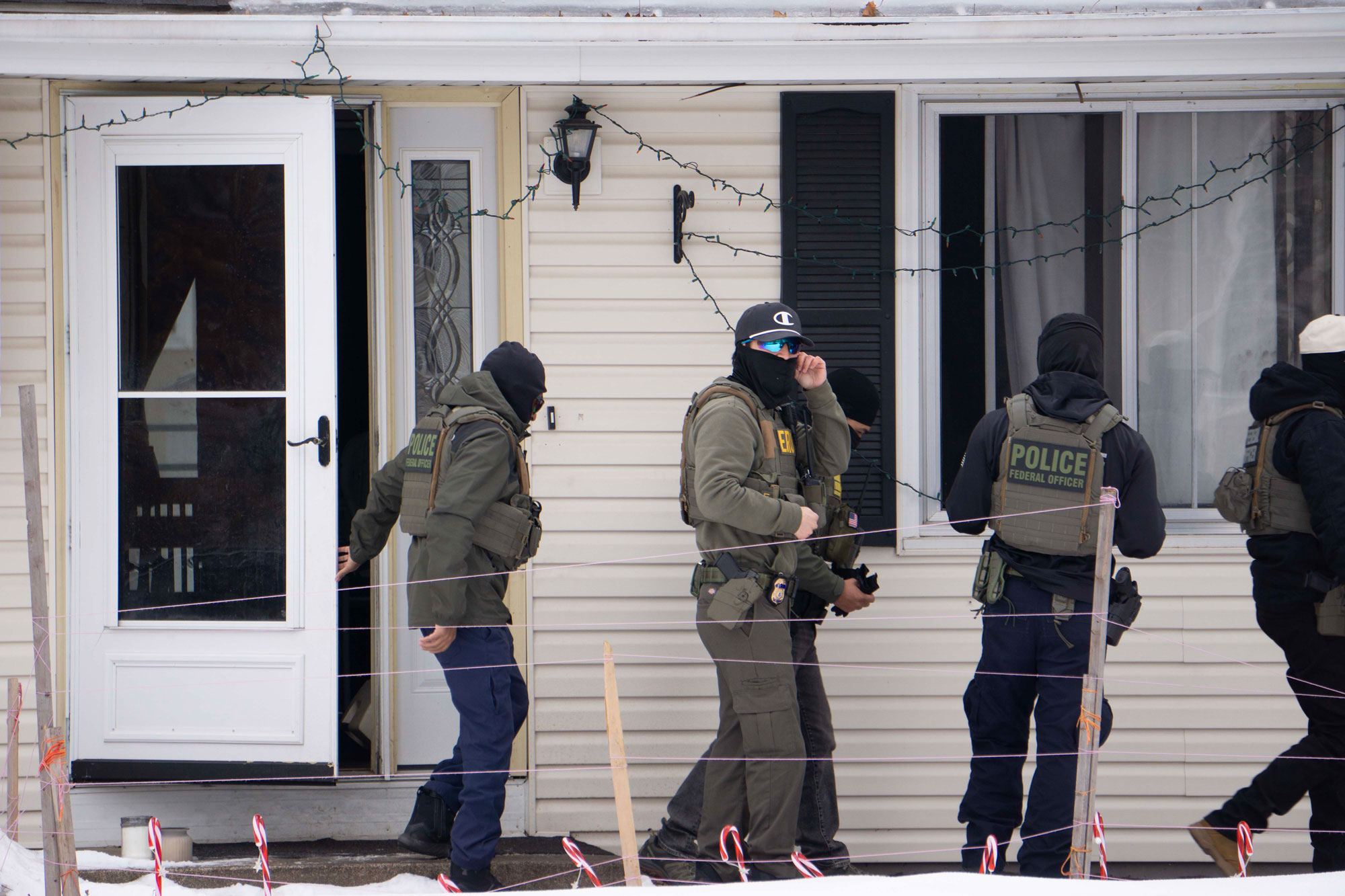 USA: ICE begår systematiske menneskerettighedskrænkelser og bør nedlægges